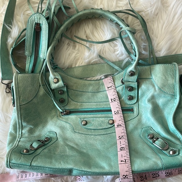 Authentic Balenciaga handbag - Picture 10 of 16